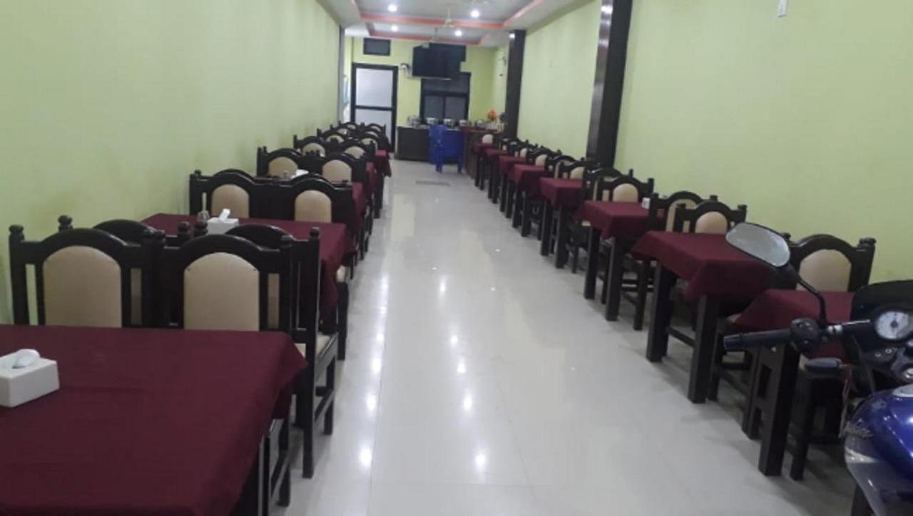 Buddha Palace Restaurant By Wb Inn Rummindei Exterior photo